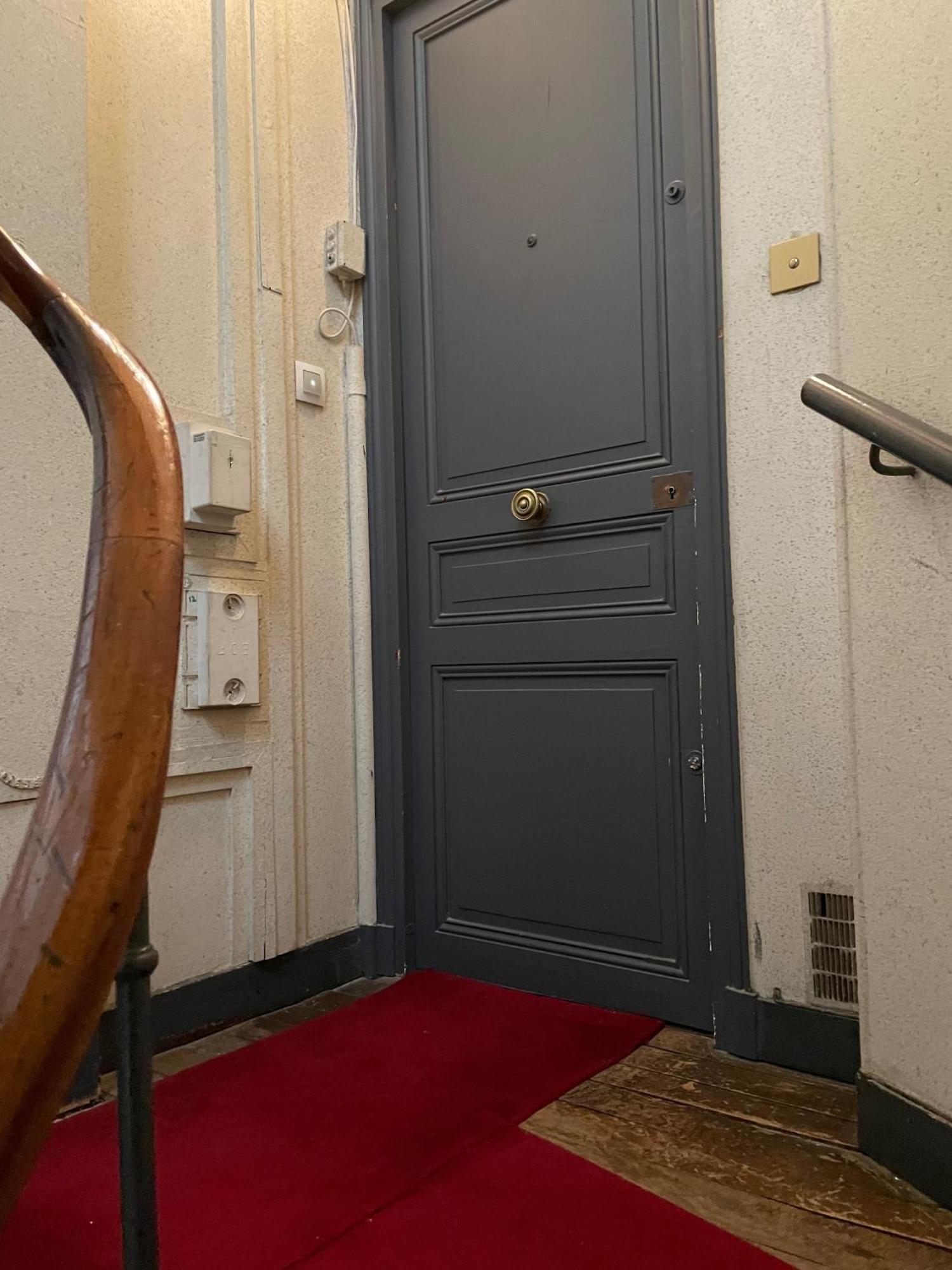 Appartement Paris 7Eme Invalides/ Tour Eiffel 1Er Etage 外观 照片