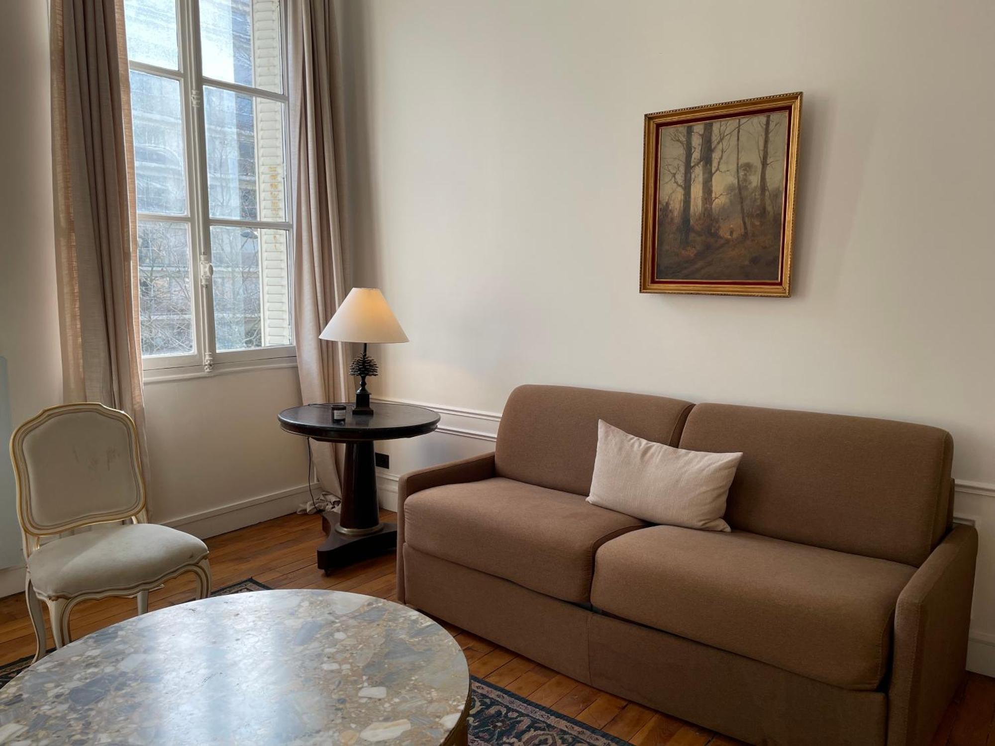 Appartement Paris 7Eme Invalides/ Tour Eiffel 1Er Etage 外观 照片